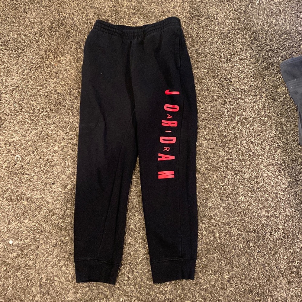 Size xl Jordan kids sweats